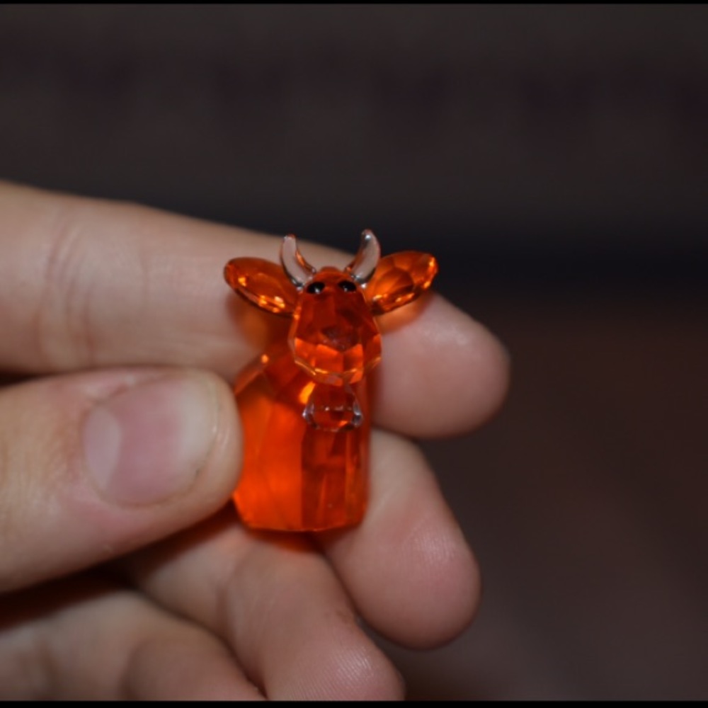 Cow Swarovski figurine🐄